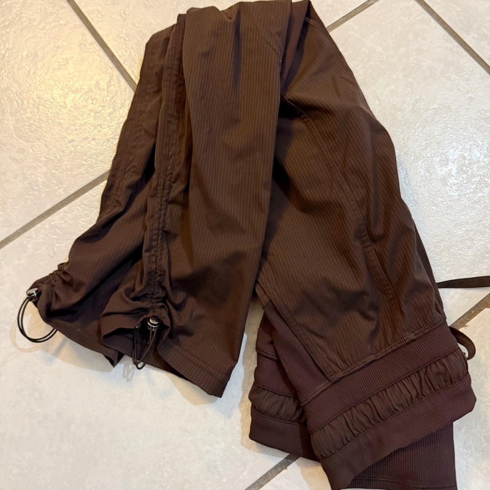 Lululemon Brown Dance Studio Cropped Pant - Picture 8 of 11